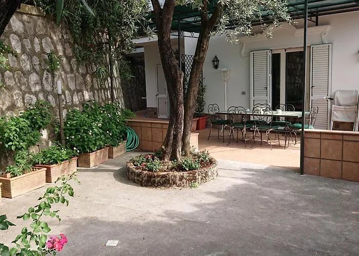 L'ulivina - Entspannung Garten Sonnenterrasse By Interhome Σορέντο